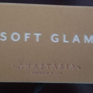 Anastasia Eyeshadow Pallet